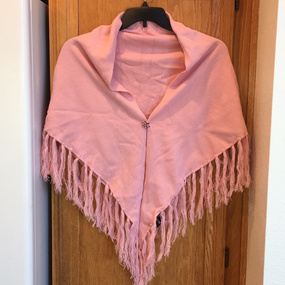New York & Company Accessories - NWT New York & Company Pink Fringe Shawl Wrap L/XL